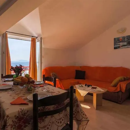 In 39190 Apartment Selce